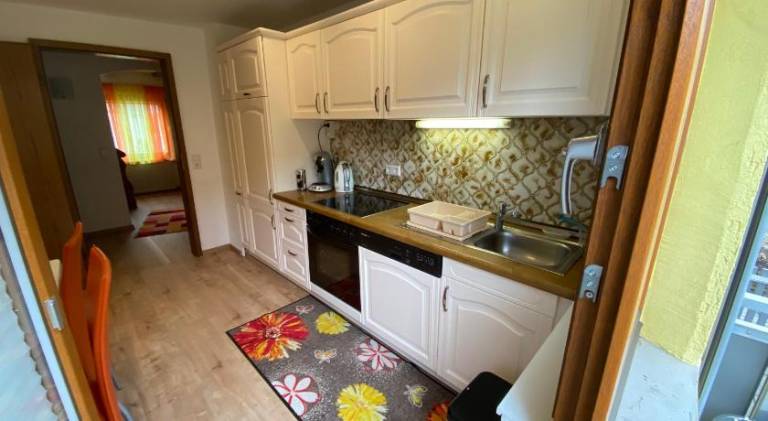 Holiday apartment with 3 rooms for 6 persons — photo 3