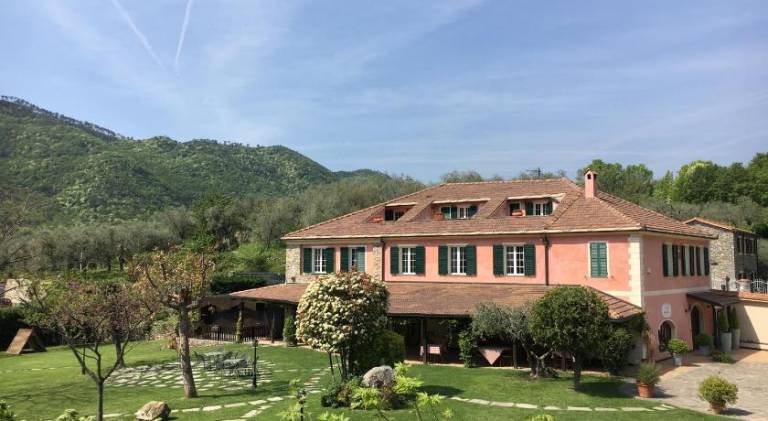 Relais Borgofasceo in Alassio