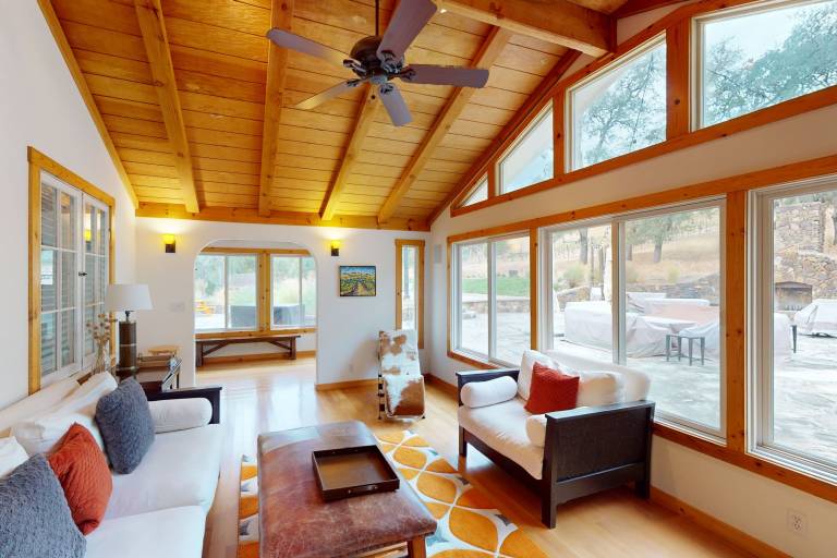 House  Glen Ellen