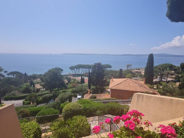 Rental apartment with pool in Sainte-Maxime