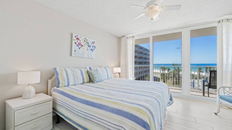 Child-friendly lovely condo with heated pool | Sea view | Beach nearby | Dogs allowed — photo 5
