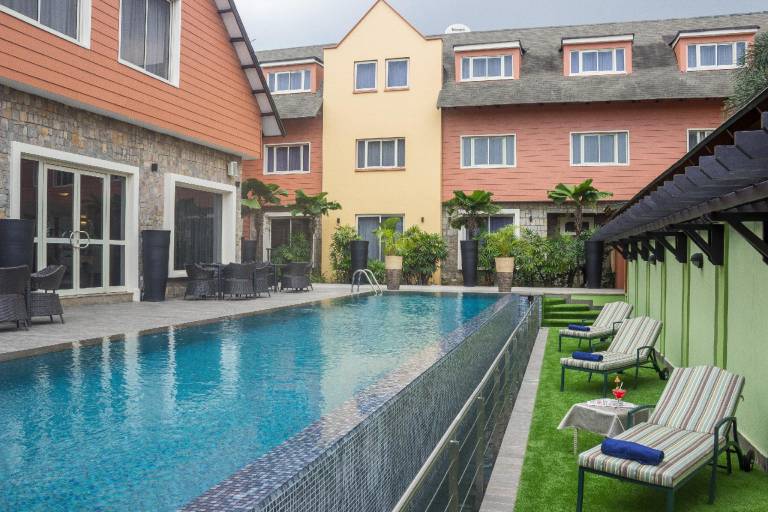 Leola Hotel Ikeja — photo 4