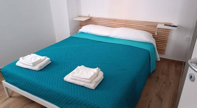 House with 2 rooms for 5 persons — photo 3