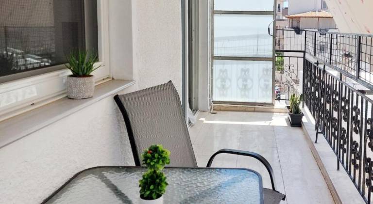 Rental apartment with patio | Suitable for remote work — photo 3