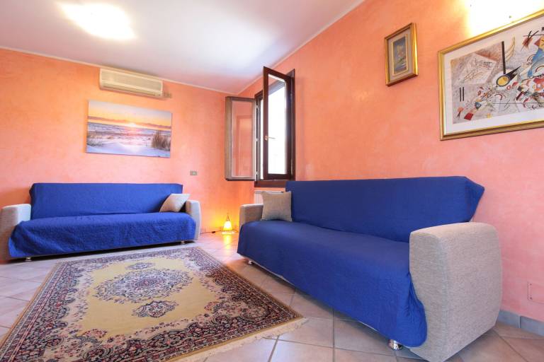 Spacious villa with barbeque, garden & terrace | Pets are welcome — photo 3