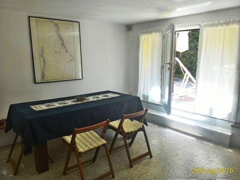 Rental apartment with barbeque & garden | Garden view — photo 3