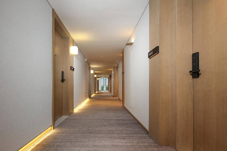 Eeril Hotel Futian Port Exhibition Center in Shenzhen