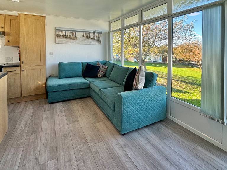 Family-friendly cottage with garden | River view | Beach nearby | Pets are welcome — photo 2