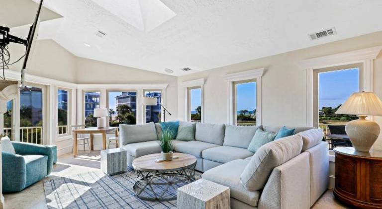 Vacation home with pool | Perfect for remote work in Hilton Head Island, SC