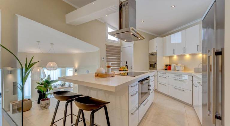 Fully equipped charming villa with private pool, grill & hot tub | Good for workation | Pets allowed in Adeje