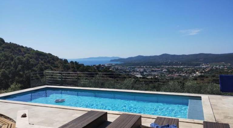 Fully equipped wonderful house with yard, private pool & patio | Good for workation | Pet-friendly — photo 3