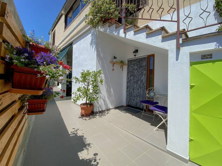 Wonderful apartment with patio | Dogs allowed — photo 2