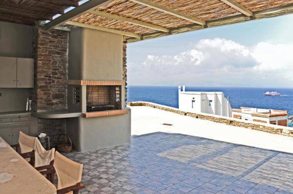Vacation home with 3 rooms for 8 persons in Tinos