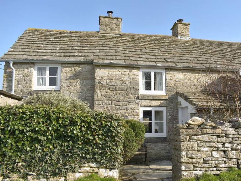 Cottage Acton