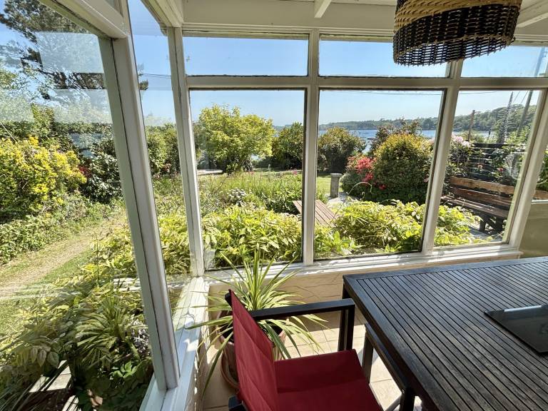 Cottage with yard | Beach view — photo 5