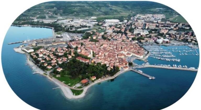 Apartment | Close to the beach | Pets allowed in Izola