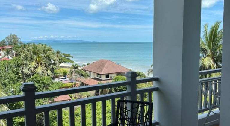 Rental apartment with pool in Khanom