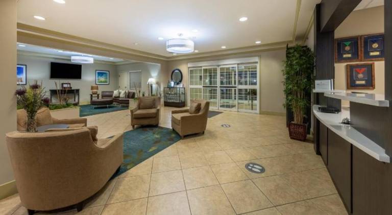 Candlewood Suites Springfield-Medical District — photo 2