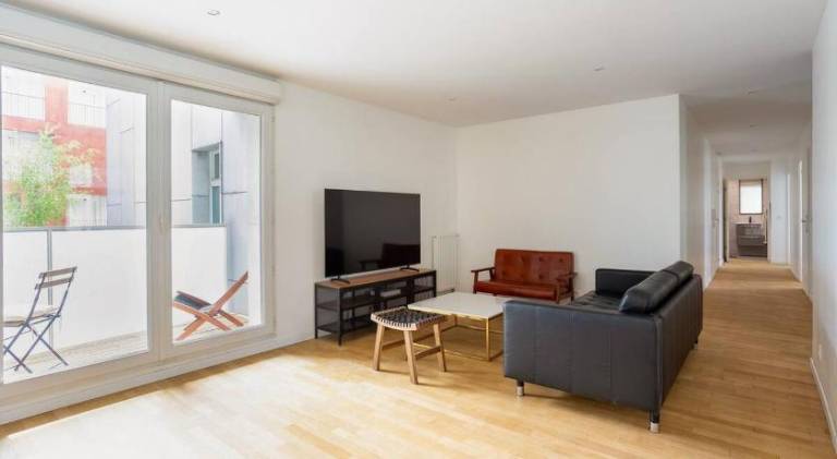 Beautiful holiday apartment | Pet-friendly in Pantin