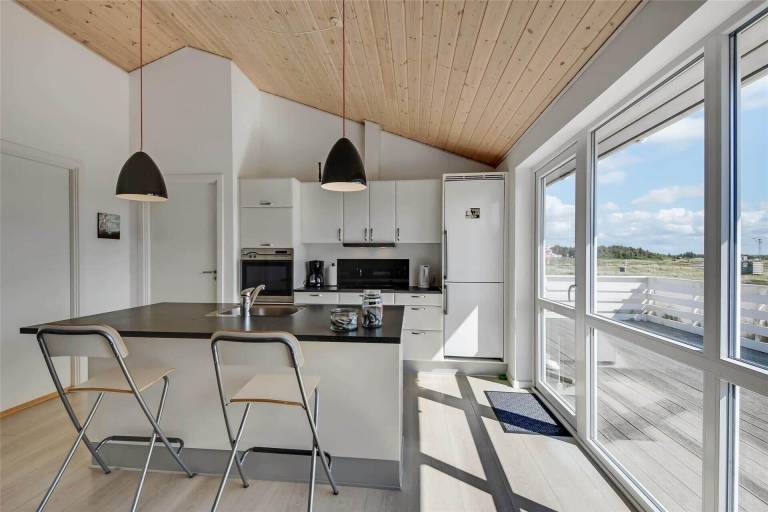 Children-friendly house with sauna, BBQ & terrace | Close to the beach | Pets allowed — photo 3