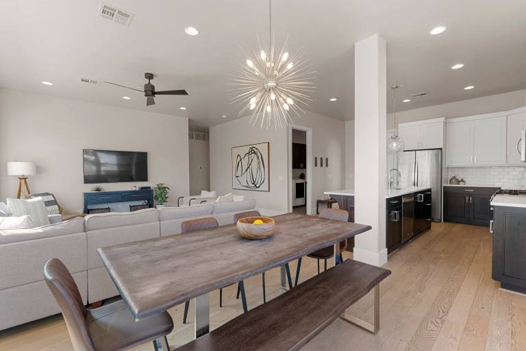 Fully equipped condo with barbeque, jacuzzi & pool | Pets are welcome — photo 4