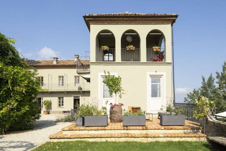 Villa Santo Stefano Belbo