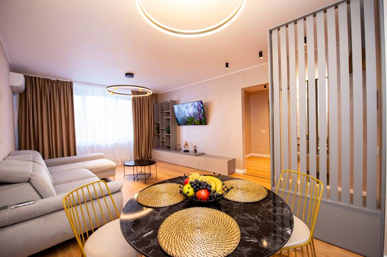 Rental apartment | Close to Romanian Athenaeum | City view — photo 4