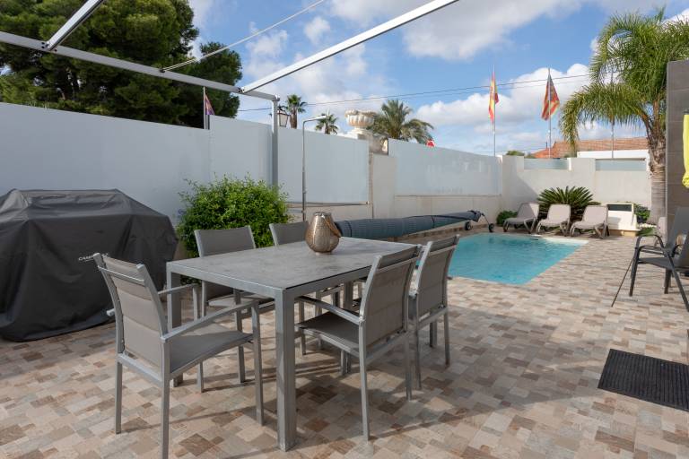 Beautiful Modern Villa with Private Pool, Near Beaches and Golf Courses — photo 2