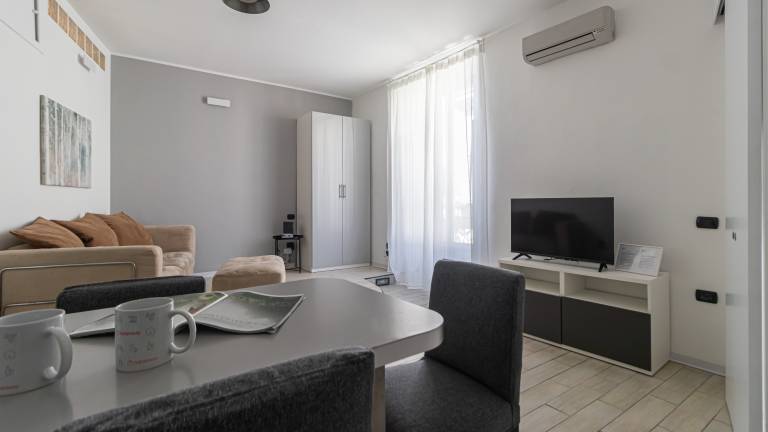 Fully equipped apartment with terrace | Close to Naviglio Grande | Pets allowed — photo 2