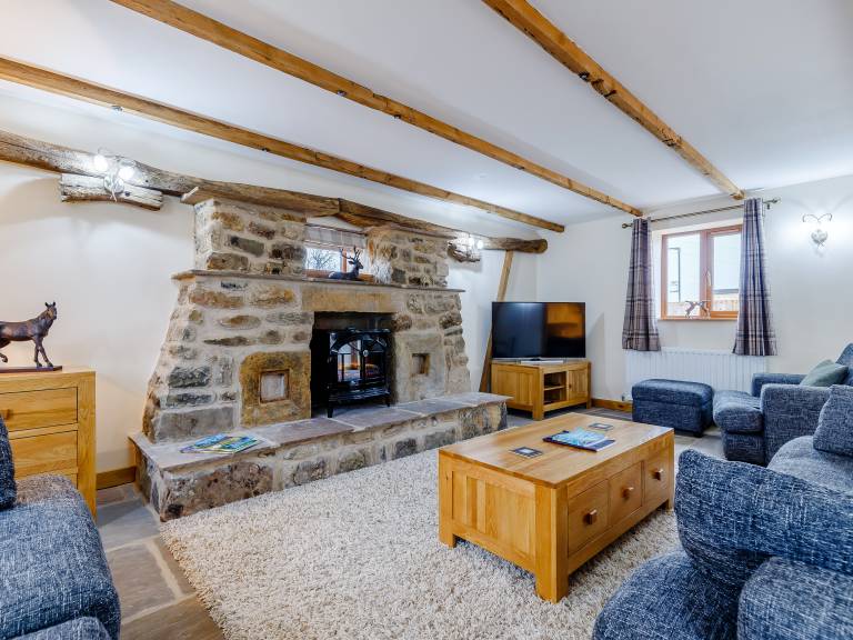 Family-friendly cottage with yard & BBQ | Pets are welcome — photo 4