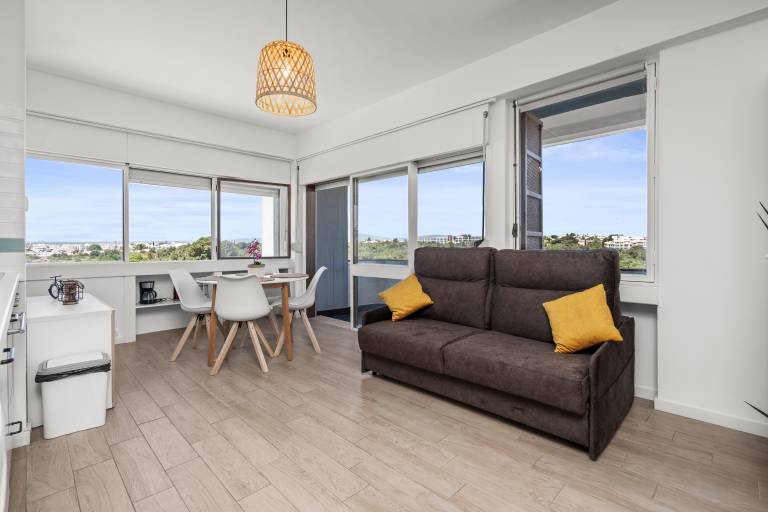 Apartment 'Sunset' with Sea View, Wi-Fi and Air Conditioning — photo 2