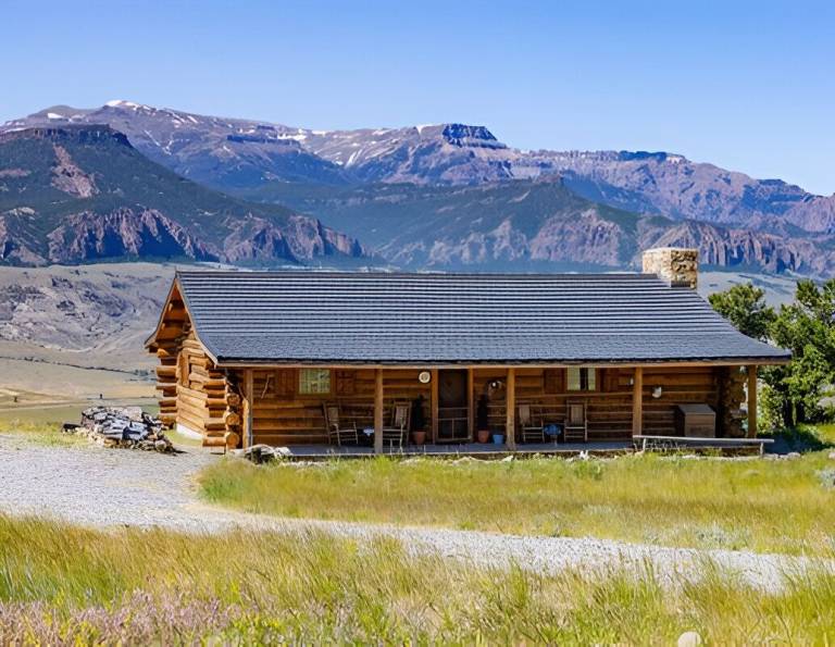 Cabin  Cody