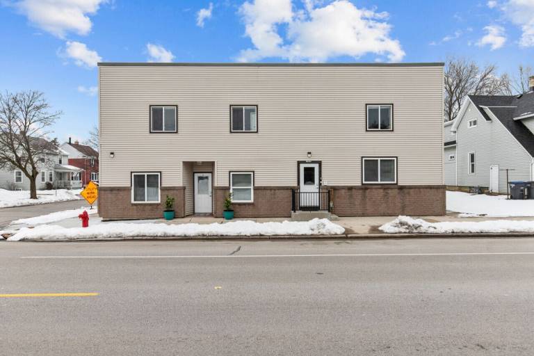 Apartment Sheboygan