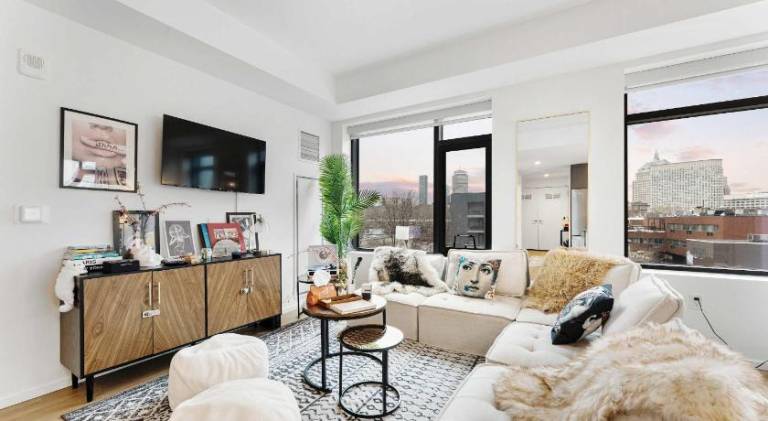 Holiday apartment with yard, barbeque & pool | Next to Freedom Trail in Cambridge, MA