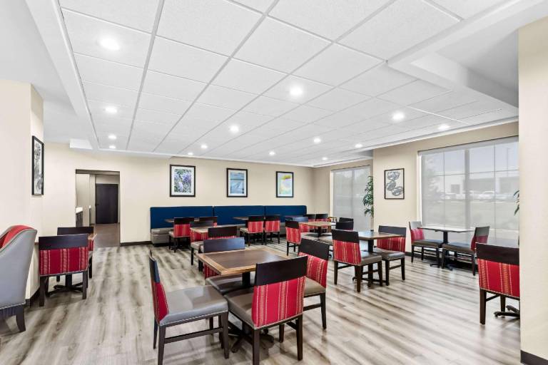 Comfort Inn & Suites Grenada — photo 4