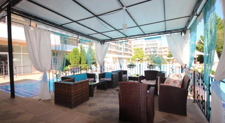 Wonderful rental apartment with yard & pool | Pet-friendly — photo 3