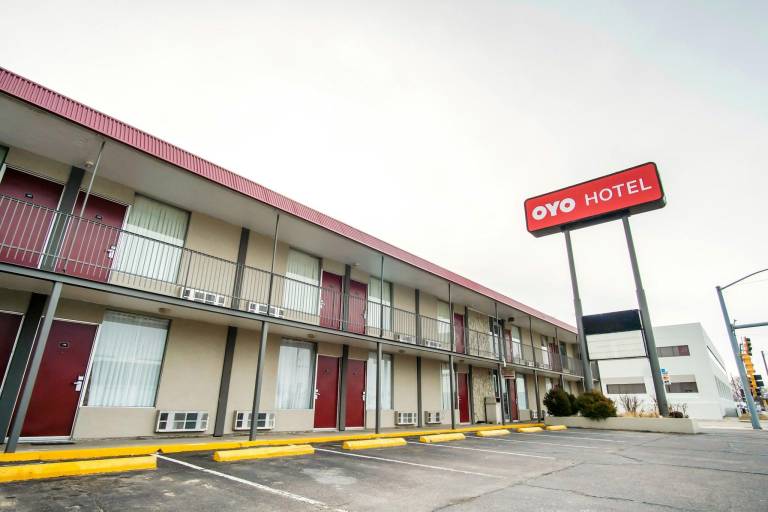 OYO Hotel Hutchinson West 4th Ave — photo 4