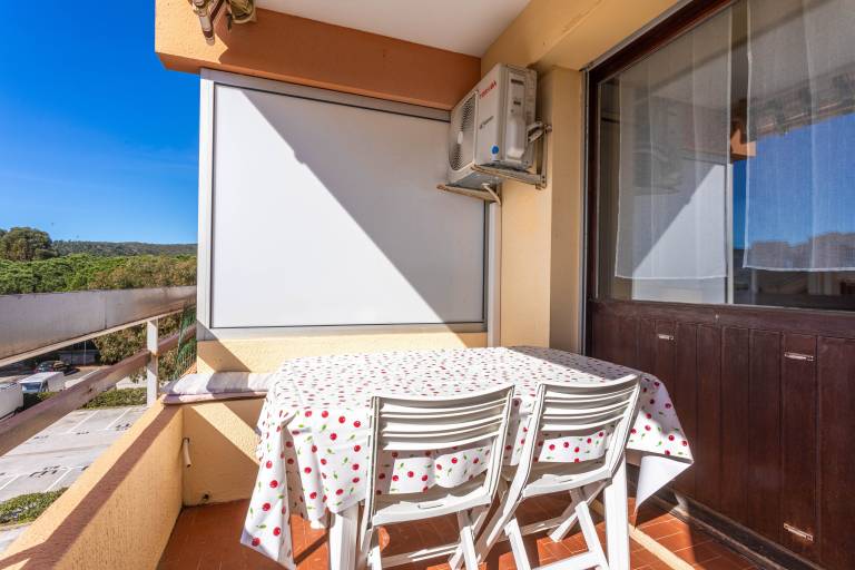Studio “Résidence Athena Sea View” with Sea View, Private Terrace, and Air Conditioning — photo 3
