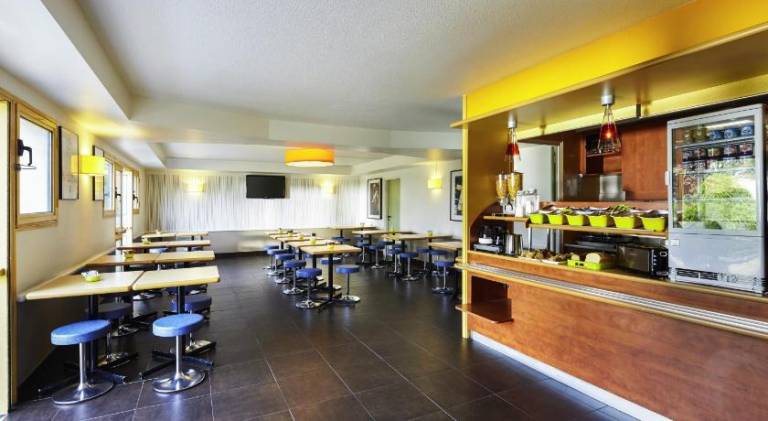 Ibis budget Chartres — photo 3