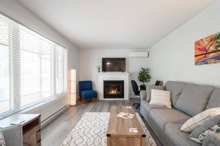 House  Parry Sound