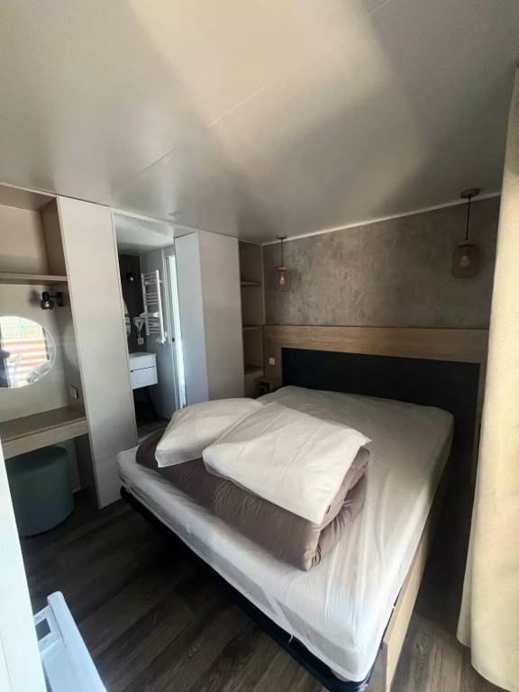 Beautiful chalet with grill, terrace & jacuzzi | Pet-friendly — photo 2