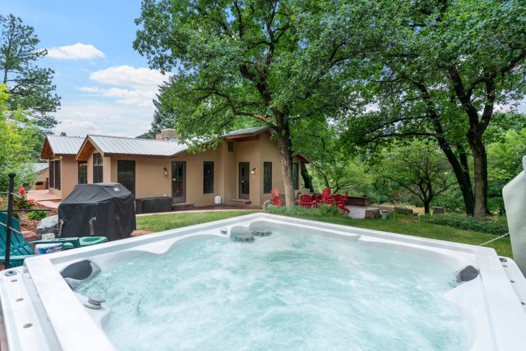 Hot Tub, A/C, Close to Town, Summer Retreat! in Durango, CO
