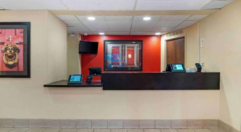 Extended Stay America Select Suites - Detroit - Novi - Haggerty Road — photo 3