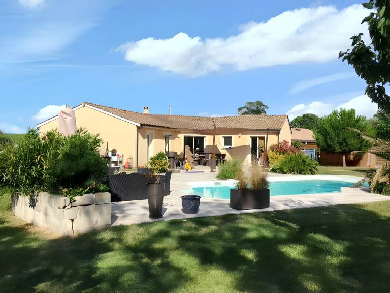 Villa  Plassac