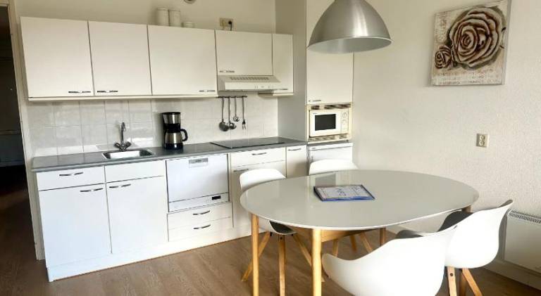 Apartment with 1 room for 3 persons — photo 3