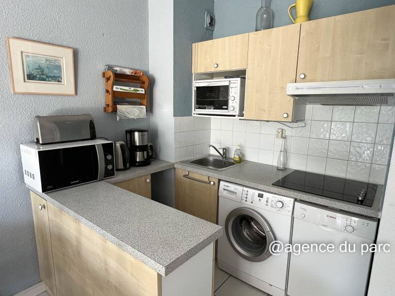 Rental apartment with terrace | Sea view | Close to the beach | Pet-friendly — photo 4