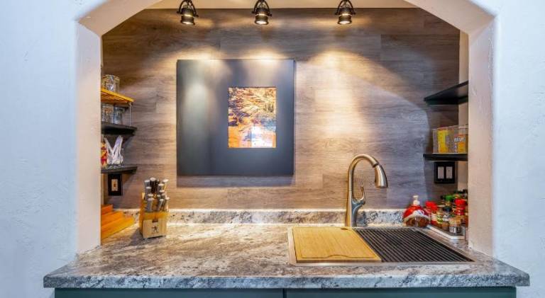 Charming holiday apartment with pool & hot tub | Pets allowed — photo 5