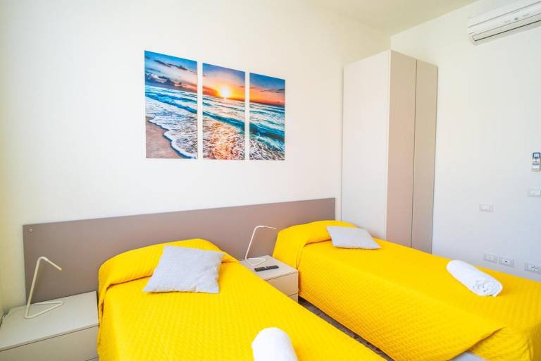 Fully equipped charming apartment with fast internet | Sea view | Next to the beach — photo 4