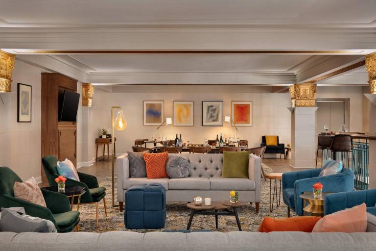 Indigo Winston-Salem Downtown By IHG — photo 2