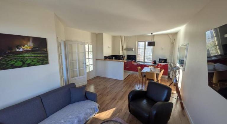 Apartment with 1 room for 4 persons in Chartres